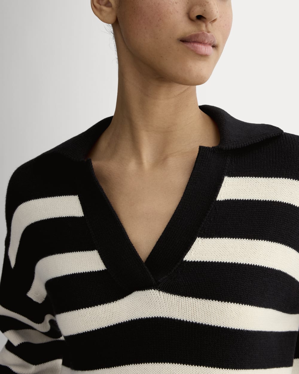 The Boxy Polo in Everyday Cotton | Black / Canvas - Image 4