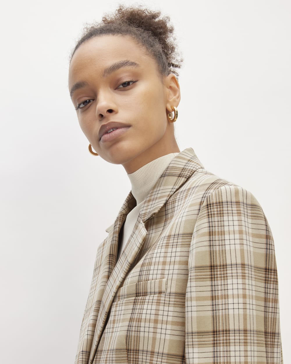The Oversized Blazer in Buttersmooth | Pale Khaki Plaid - Image 4