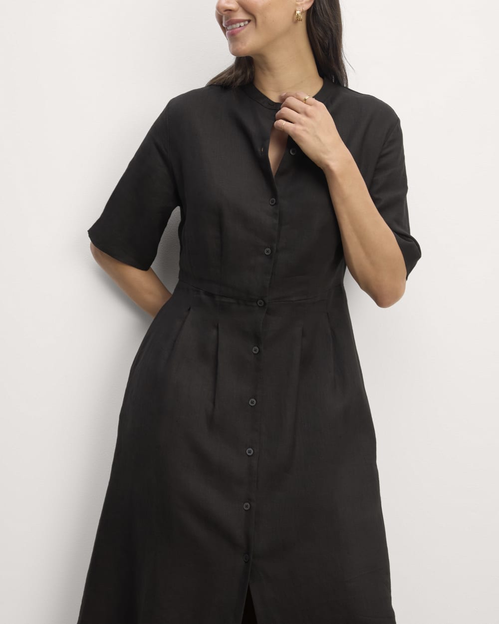 The Frolic Dress in Linen | Black - Image 3