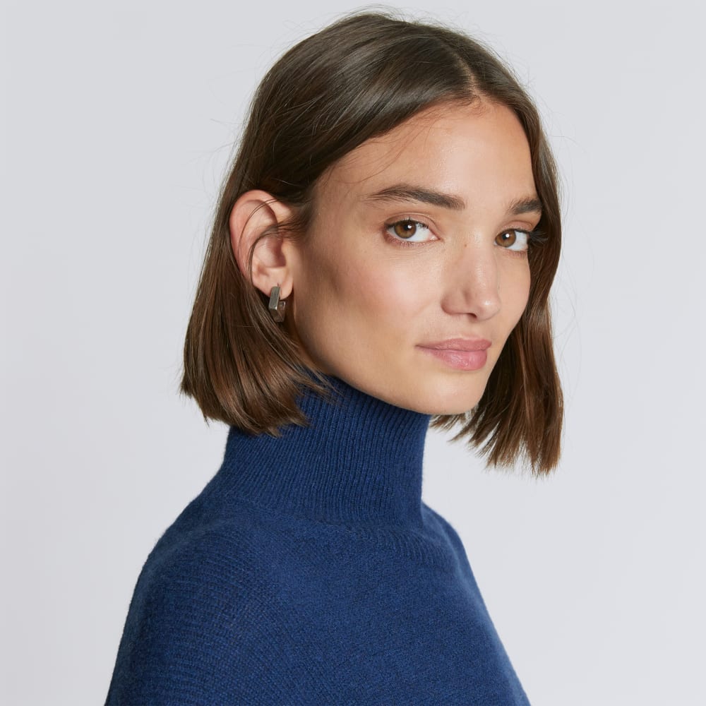 The Cashmere Oversized Turtleneck | Bright Navy - Image 8