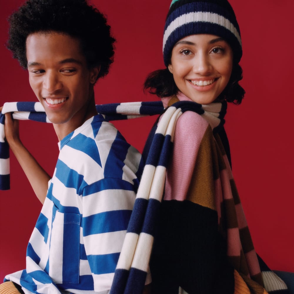 The Cashmere Scarf | Bright Navy / Bone - Image 2