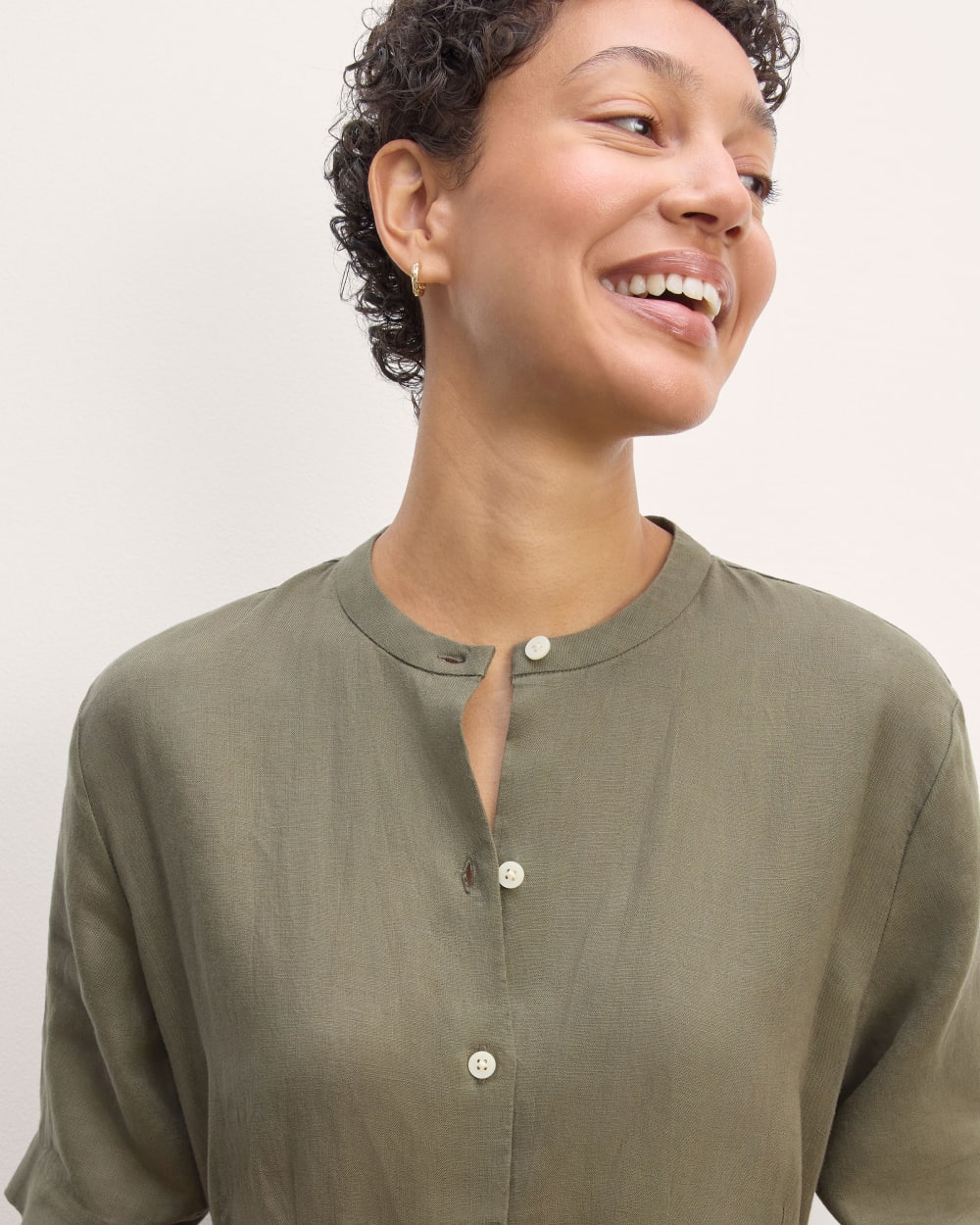 The Frolic Dress in Linen | Kalamata - Image 3