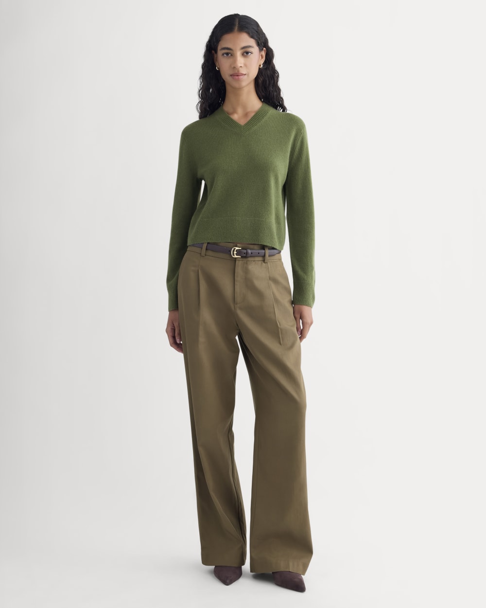 Cashmere Cropped High-V Sweater | Forest Green - Image 3