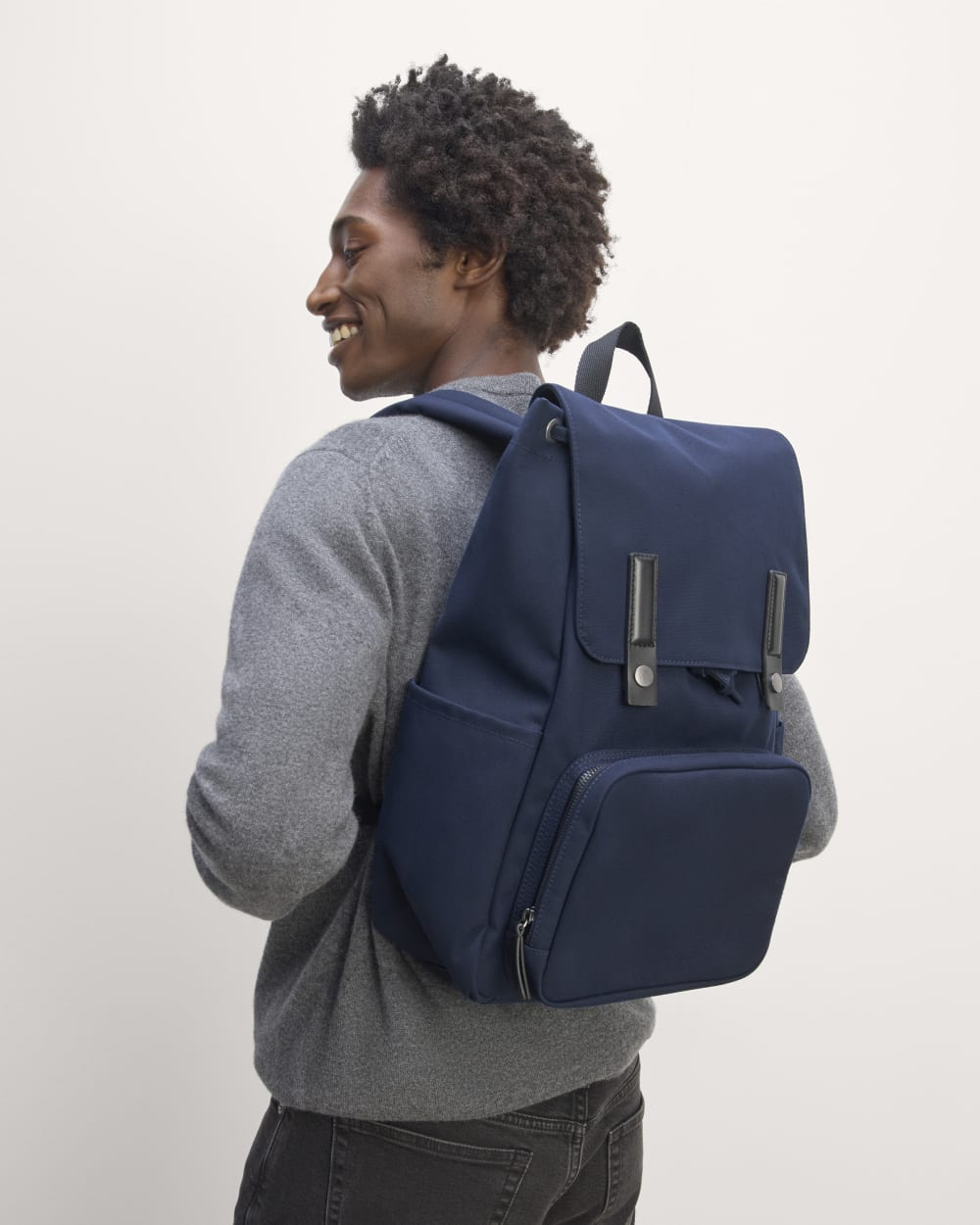 The Canvas Backpack | Navy - Image 3