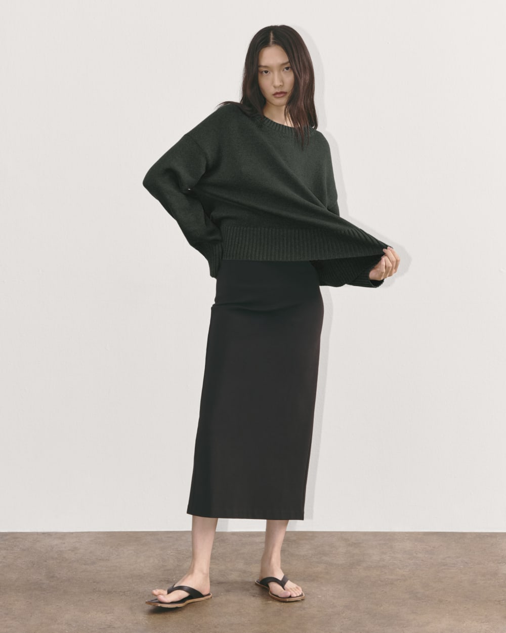 The Boxy Sweater in Everyday Cotton | Scarab - Image 4