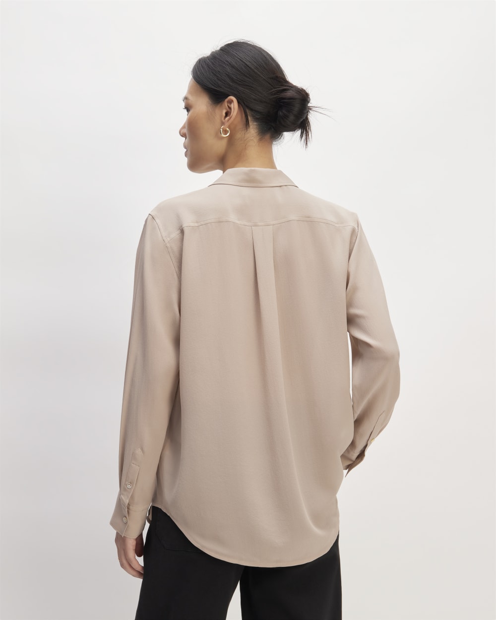 The Utility Shirt in Washable Silk | Burnt Sugar - Image 6