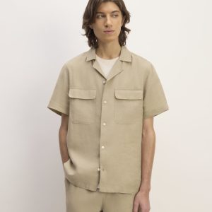 The Resort Shirt in Linen | Trench Coat Khaki
