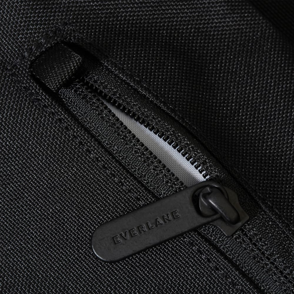 The ReNew Transit Weekender | Black - Image 4