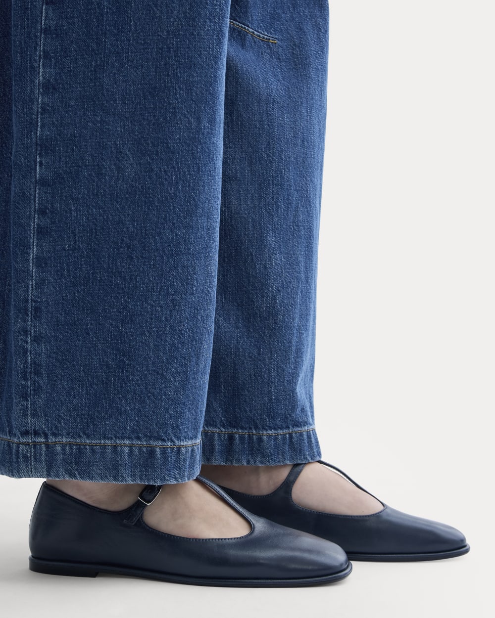 The Leather T-Strap Flat | Navy - Image 5