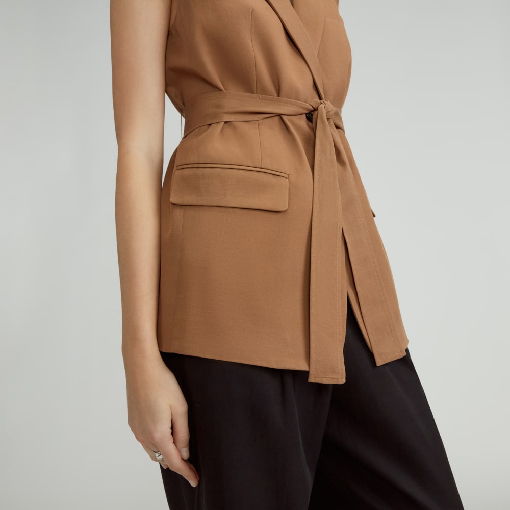The Sleeveless Blazer in Buttersmooth | Toasted Coconut - Image 5