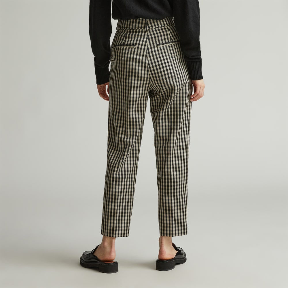 The Draper Tapered Pant in Buttersmooth | Khaki / Black - Image 6